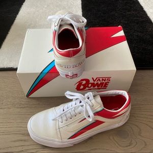 Vans x David Bowie Aladdin Sane Old Skool Sneakers